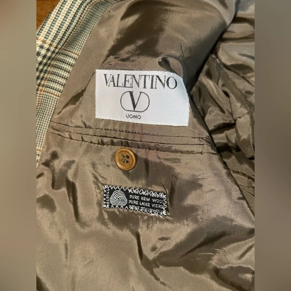 Valentino. Men’s Wool Checked Blazer. 42L.